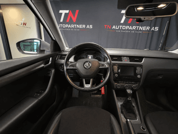 Skoda Octavia Scout – bilde 13